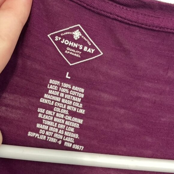 ST. JOHN'S BAY Plum Purple Geo Geometric Crochet Trim Boho Short Sleeve Blouse L - Picture 3 of 10